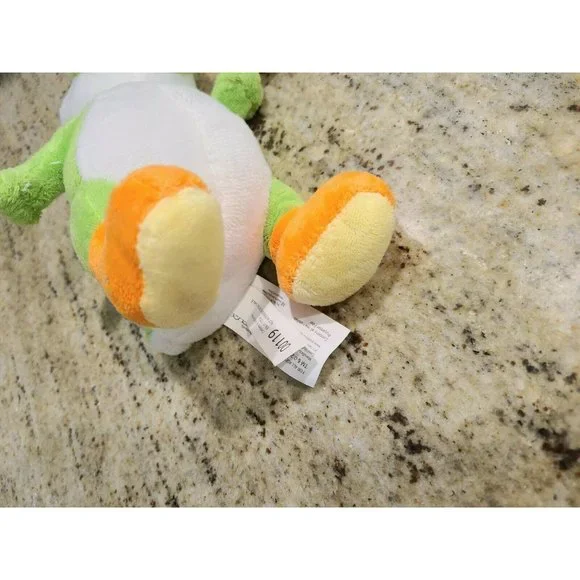 Nintendo Super Mario Bros. 8" YOSHI Plush Stuffed Animal Toy 2019 - Picture 8 of 12